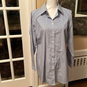 Chico’s size 1 -size 8  button down with rhinestone collar. Excellent condition